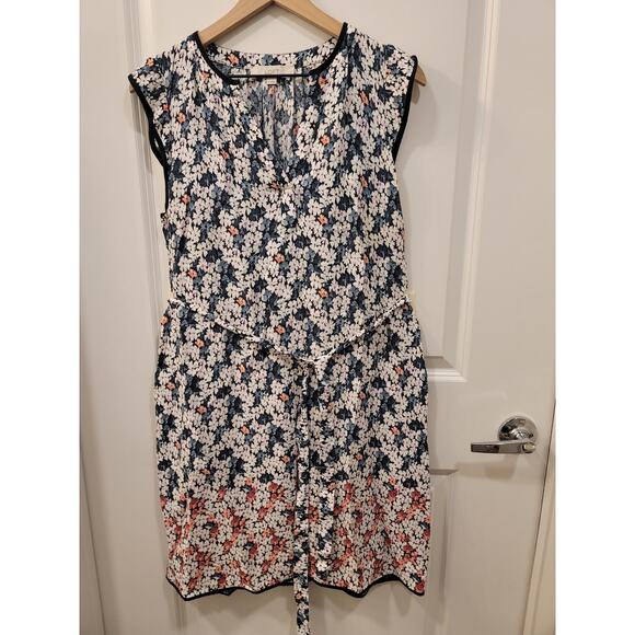 Loft Garden Split Neck Pocket Dress - Picture 6 of 8